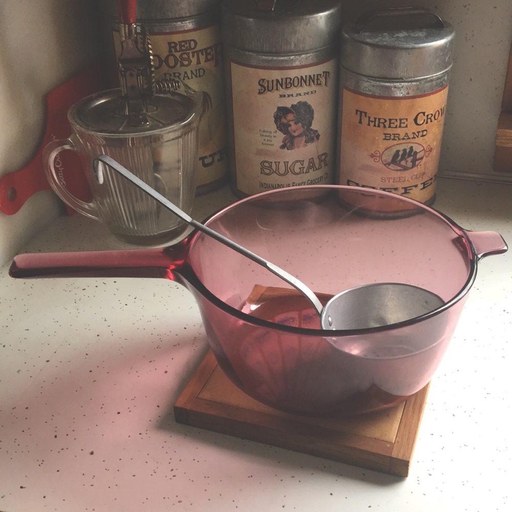 Vision Ware cranberry 2.5 Q pot 🧄